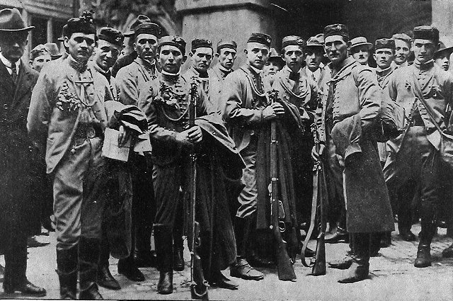 sokol_members_in_1918_from_rosicky_640.png