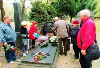 11_pri_hrobe_vavra_sobara.62723.jpg