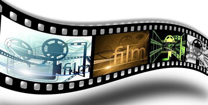 film_demonstration-7pixabay.jpg