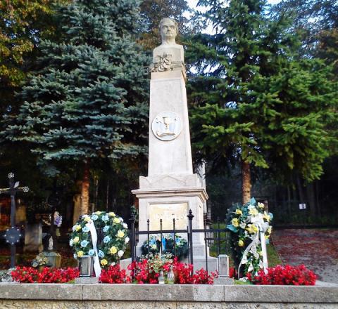 07_pri_slavnostnom_odhaleni_pomnika_nad_hrobom_jana_holleho_na_dobrej_vode_v_maji_1858_recnil_aj_ludovit_stur._600x550.jpg 07_pri_slavnostnom_odhaleni_pomnika_nad_hrobom_jana_holleho_na_dobrej_vode_v_maji_1858_recnil_aj_ludovit_stur._600x550.jpg