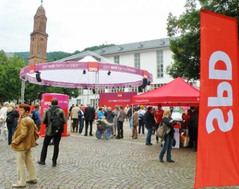 4_heslo_spd_v_heidelbergu_500x397.jpg