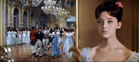 ludmila_saveljevova_ako_natasa_rostovova_na_svojom_prvom_plese._prvy_diel_filmu.png